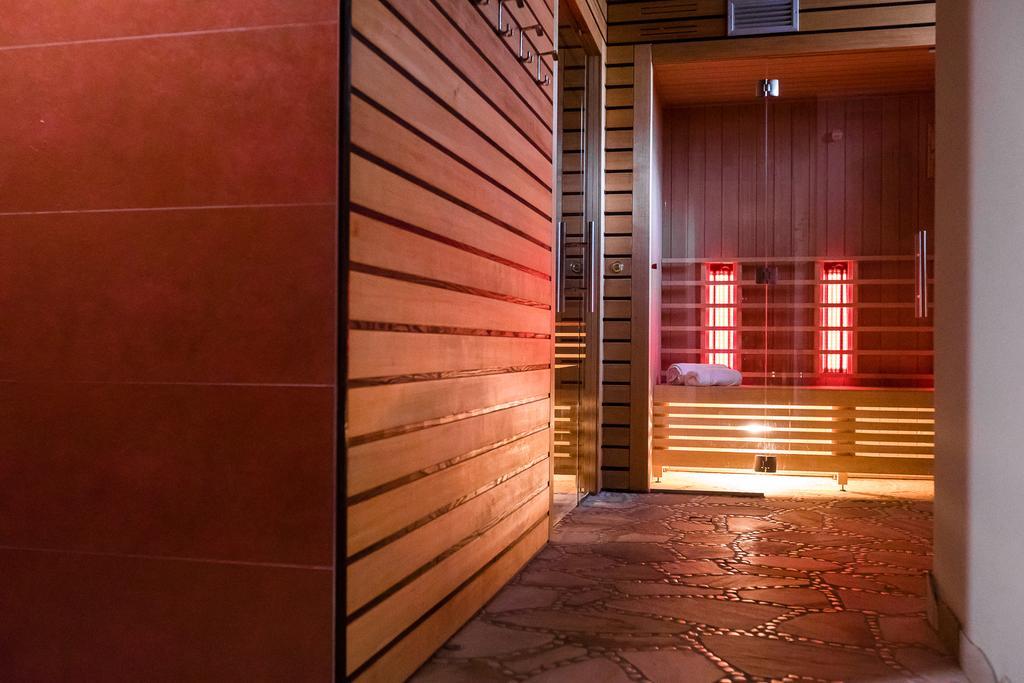Hotel Collini Пінцоло Екстер'єр фото